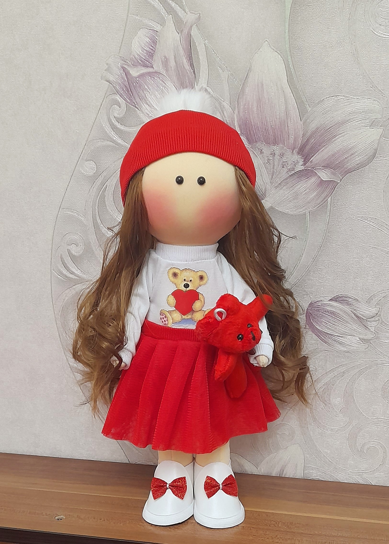 عروسک مدل روسی طرح دختر به همراه خرس رنگی ارتفاع  ۳۲ سانتی متر